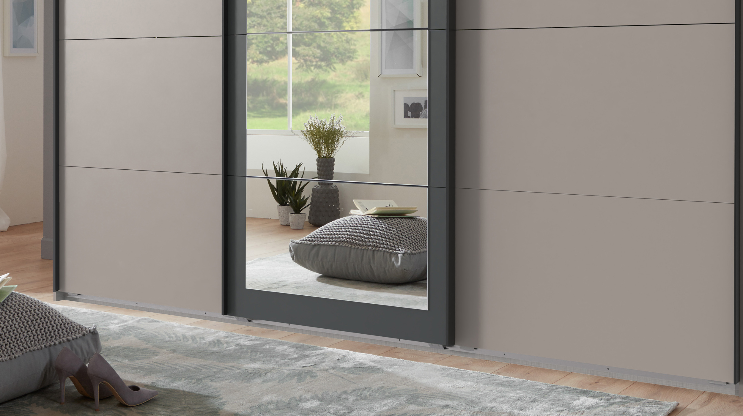 Schwebetürenschrank grau - graphit mit Spiegel 270 cm 3-türig - MINDEN