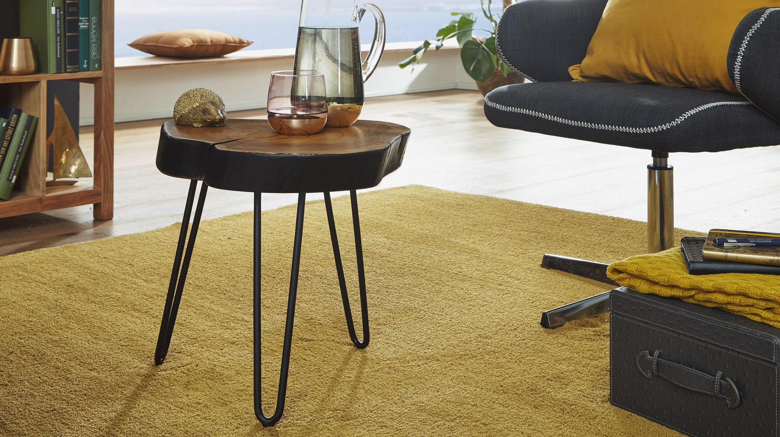Beistelltisch Sheesham gebeizt massiv rund 35 x 35 x 46 cm - SKIVA 