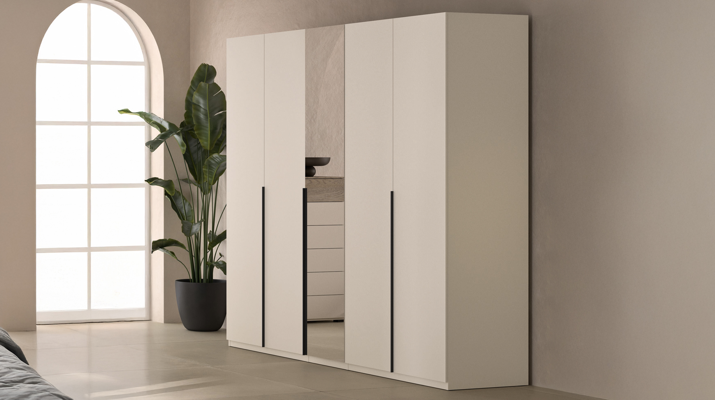 Kleiderschrank mit Spiegel 230 cm beige - 5-türig - FAVORITA