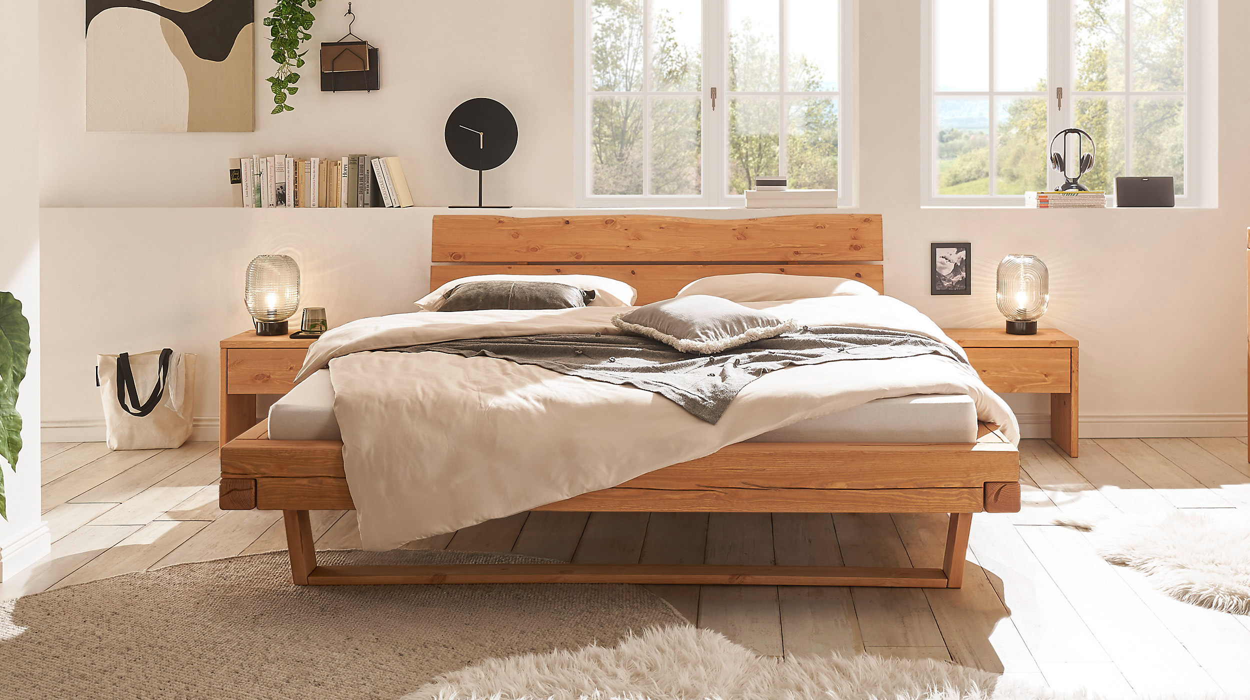 Balkenbett 140 cm Kiefer massiv Holzbeine - LIVAN
