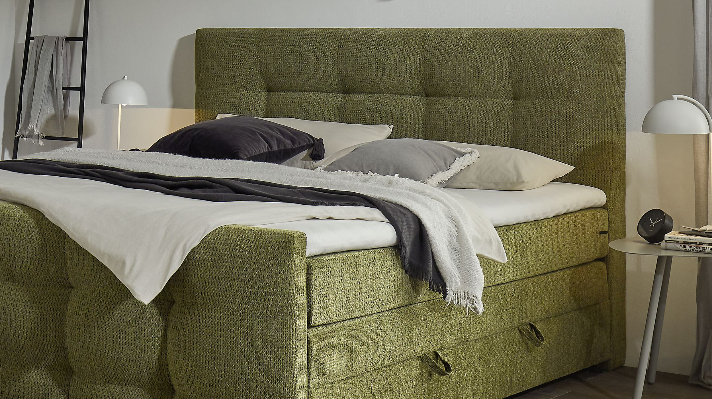 Boxspringbett 200 x 200 cm Bettkasten Chenille grün - IMOLA