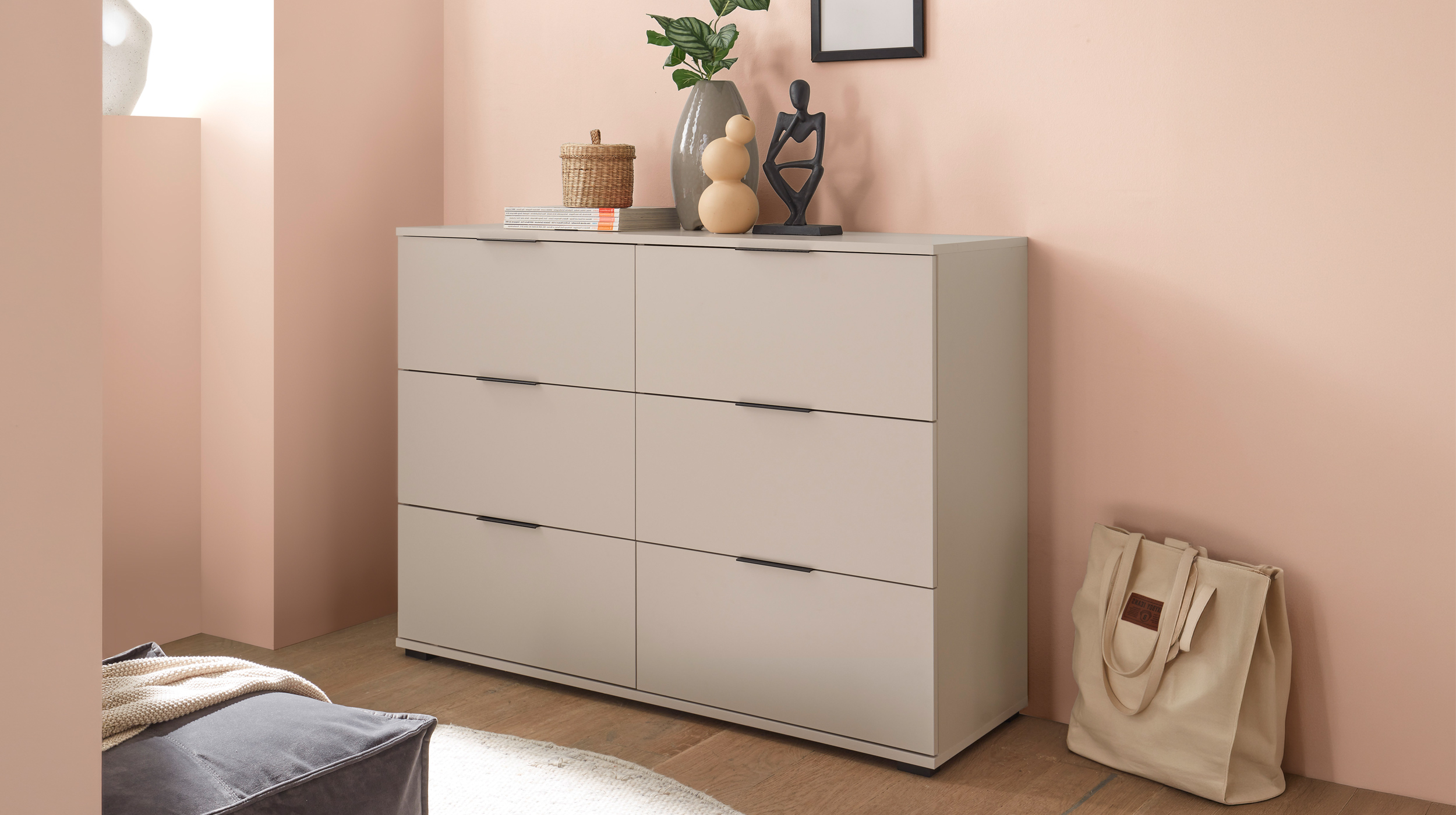 Kommode mit Schubladen beige 121 x 91 cm - CARANO