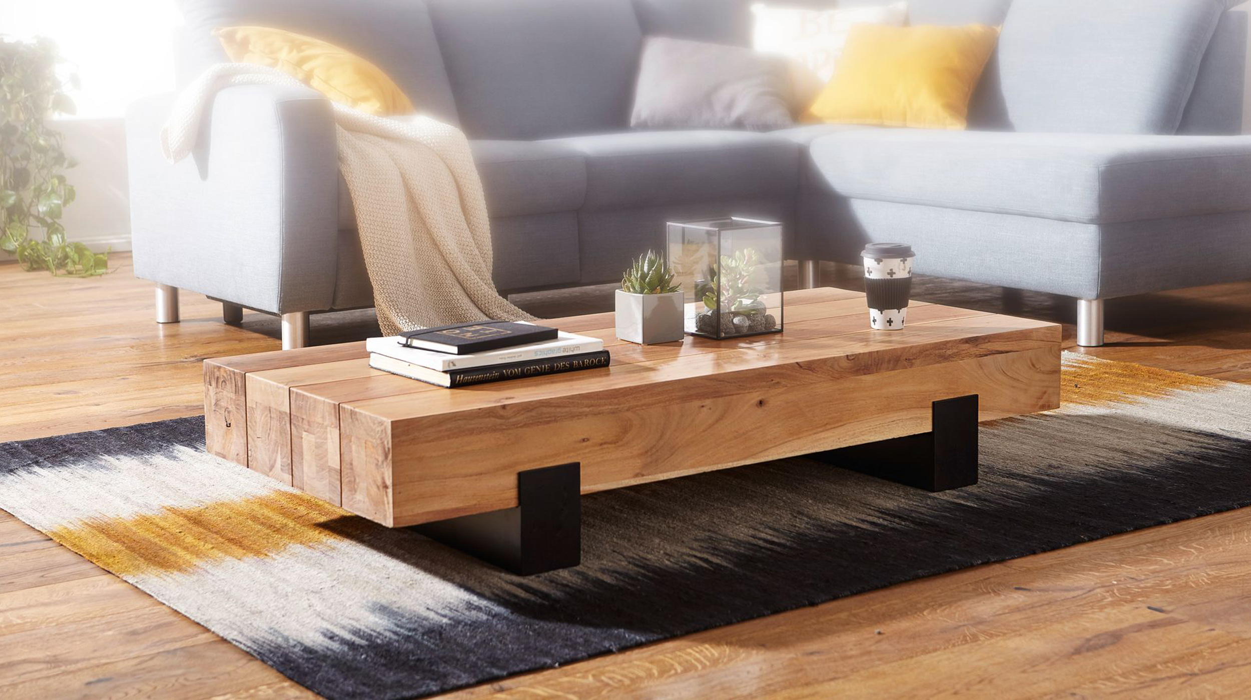 Couchtisch Akazie lackiert massiv 130 x 59 cm - BARGE