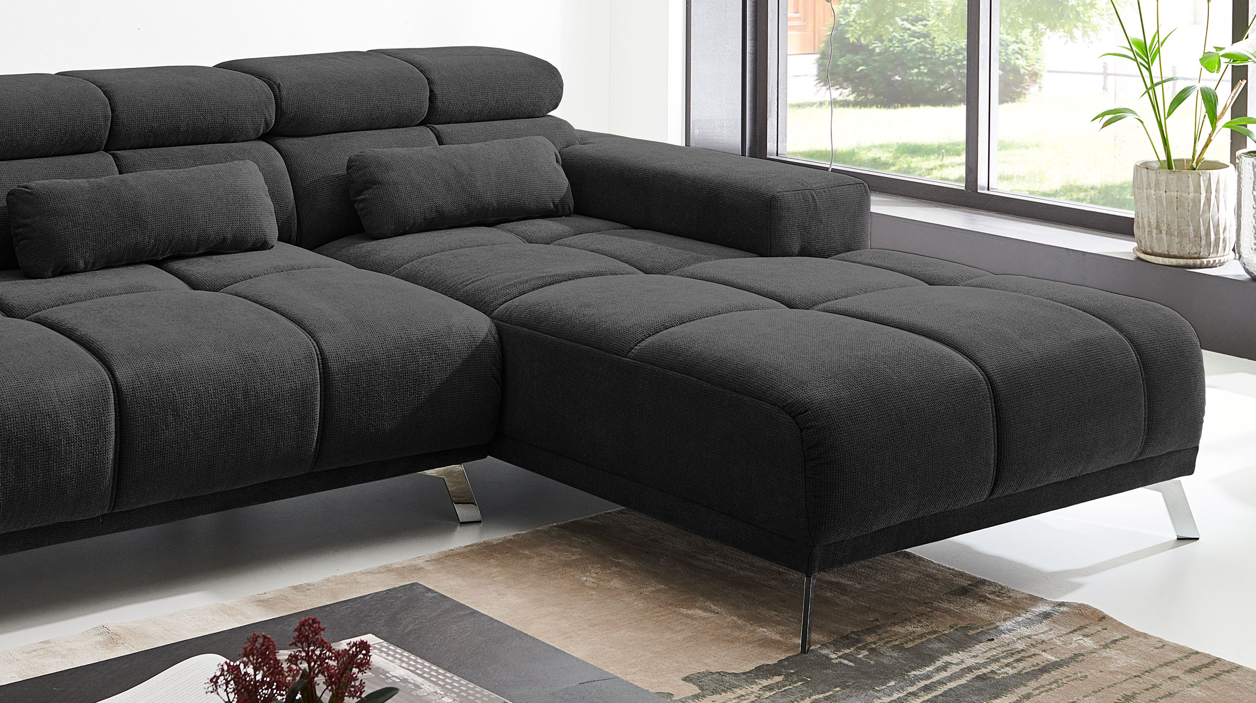 Ecksofa schwarz ausziehbar - Sitztiefenverstellung 285 cm - OT rechts - SPEED