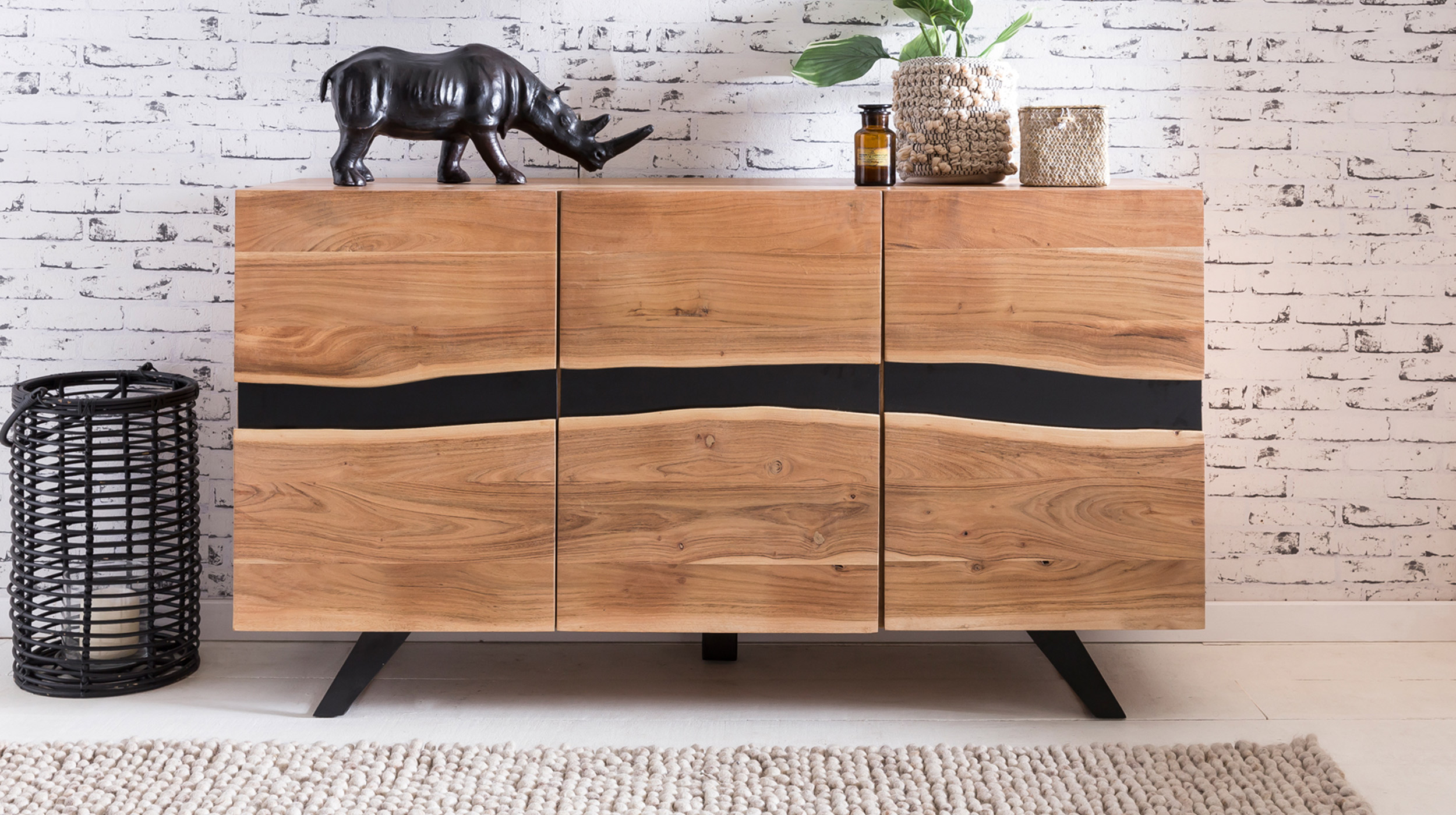 Sideboard Akazie massiv lackiert 148 x 43 cm 3-türig - ODIN 