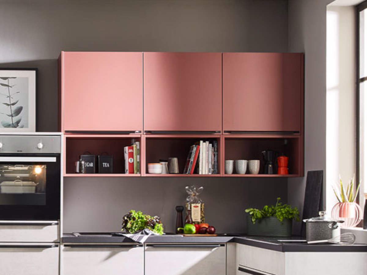 Eckküche 305 x 175 cm - mit Geräten - Küchenfronten matt - BASE