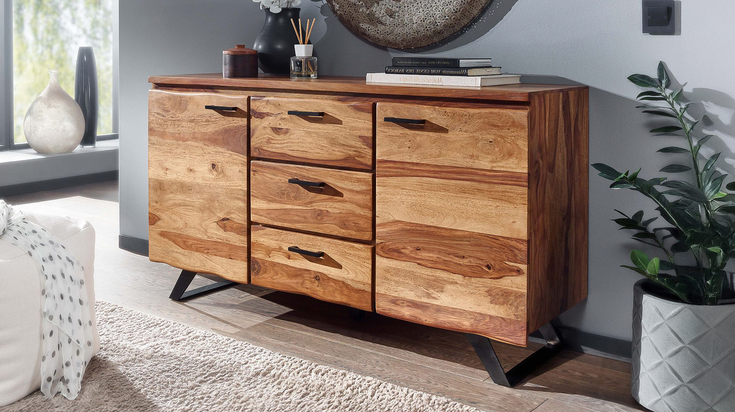 Sideboard mit 3 Schubladen Sheesham massiv gebeizt 145 cm - VINNAN