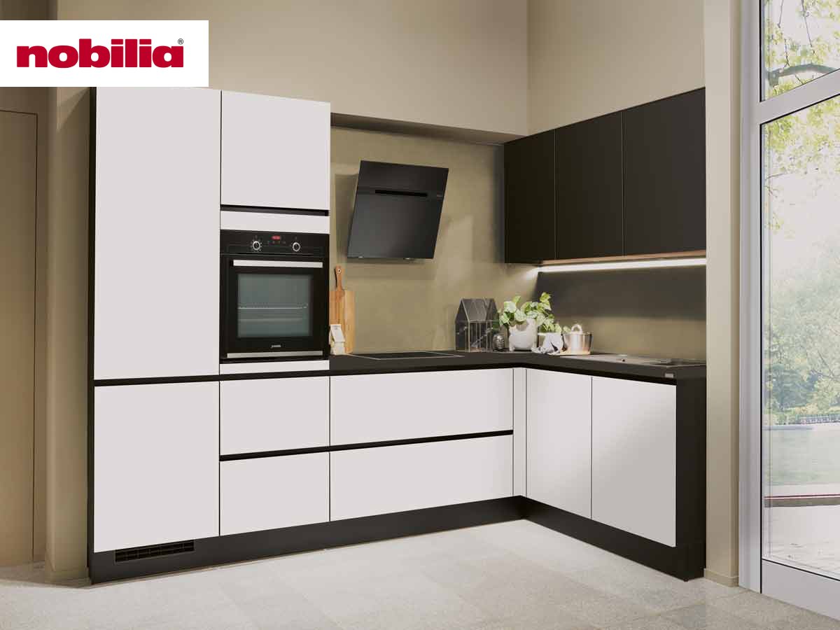 Eckküche 305 x 185 cm - mit Geräten - Küchenfronten matt - LASER