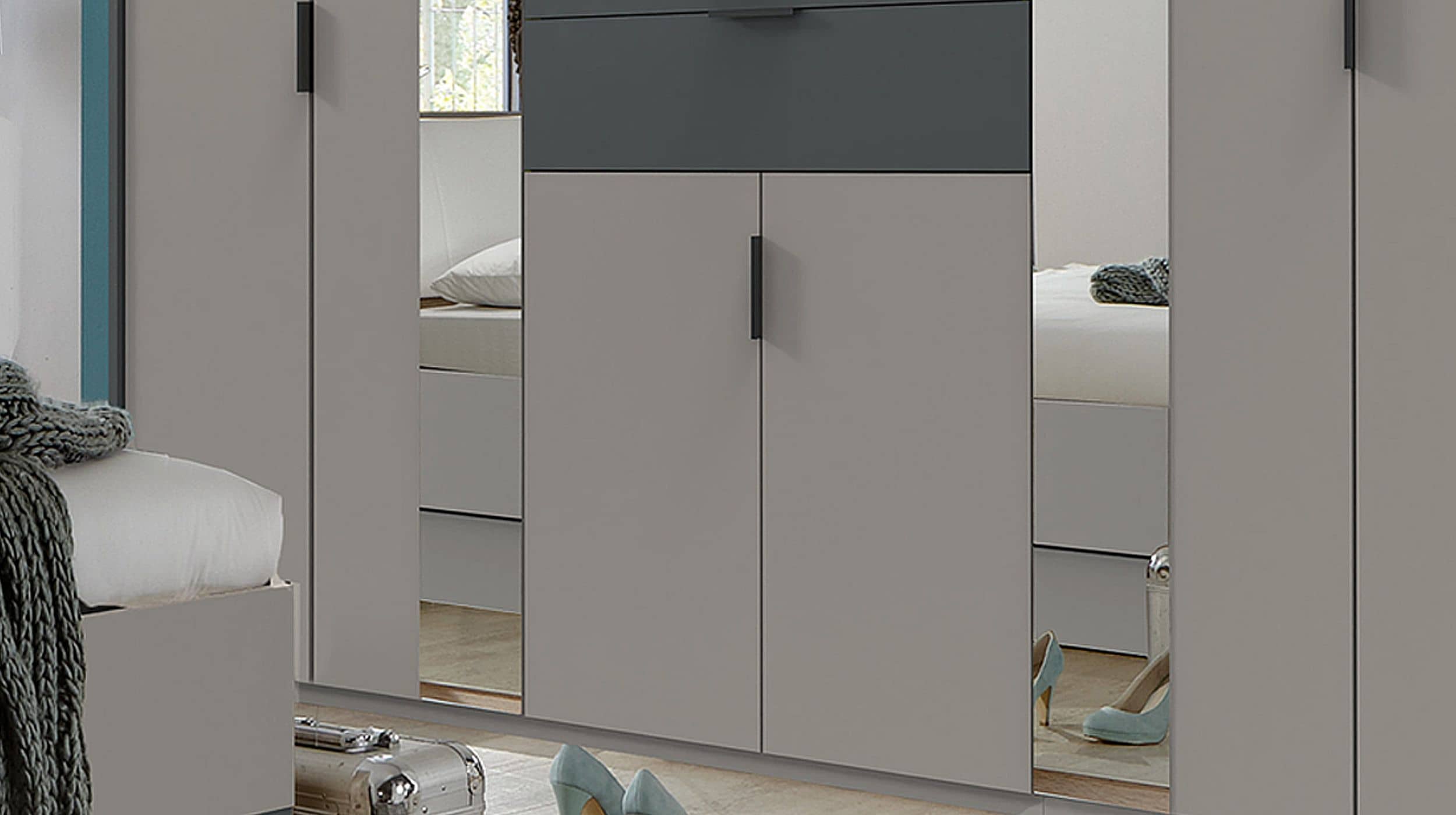 Kleiderschrank mit Spiegel 270 cm grau - graphit 6-türig - XANTEN