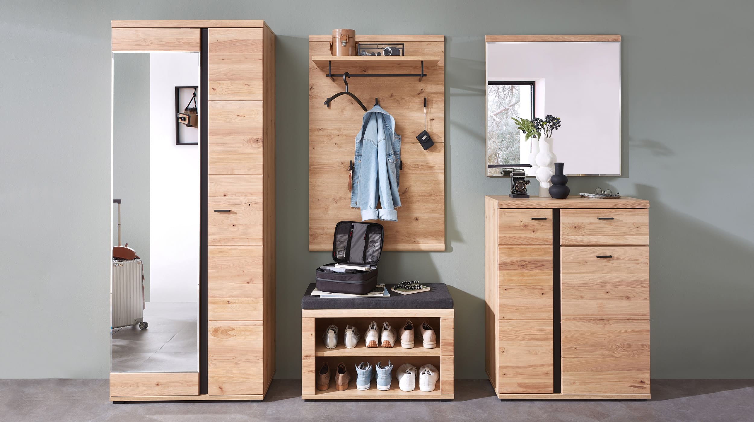 Wandgarderobe Paneel Altesche teilmassiv - 80 cm - SONOS