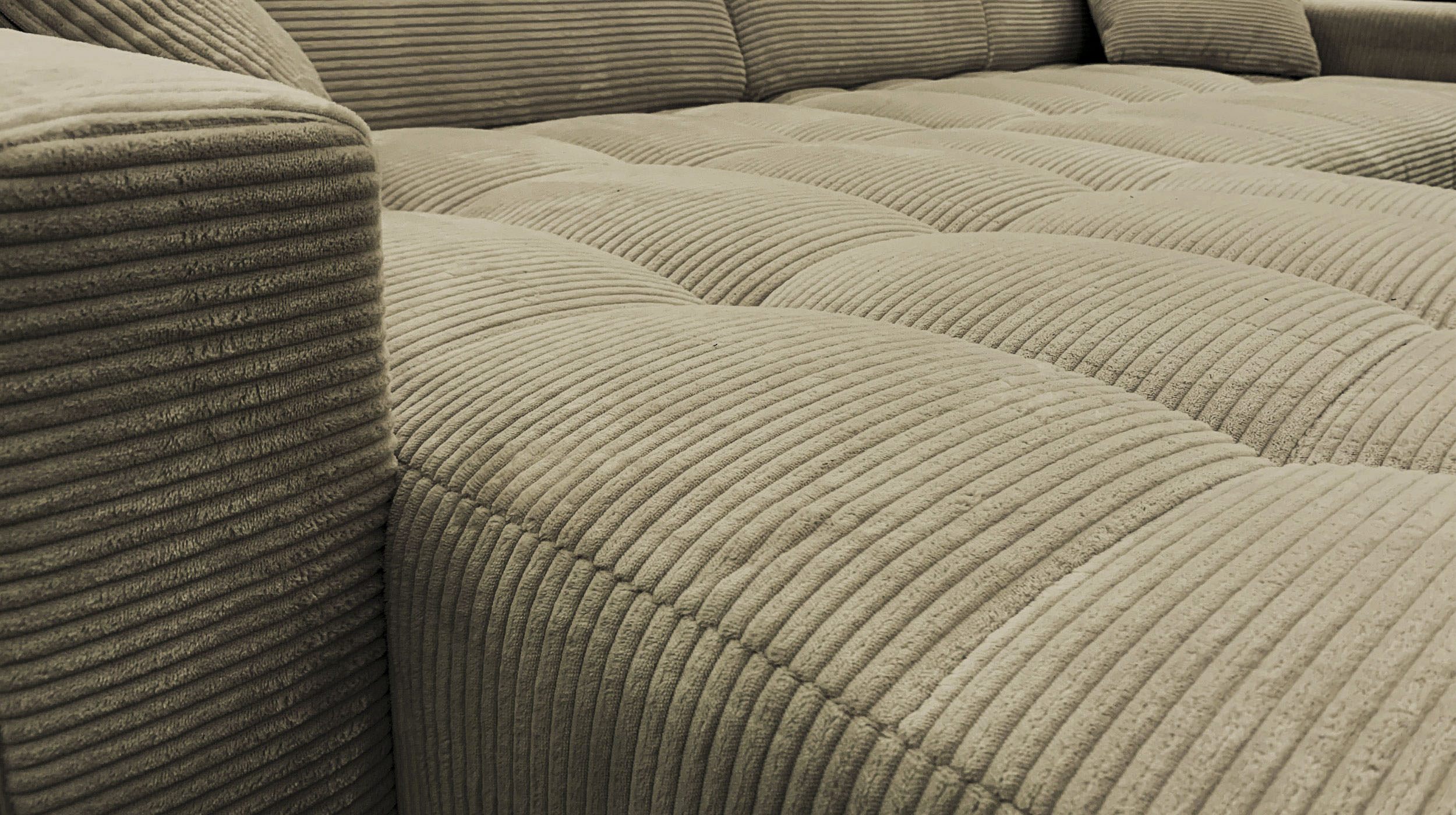 Ecksofa Cord grün ausziehbar - Sitztiefenverstellung 256 cm - SIMPLE