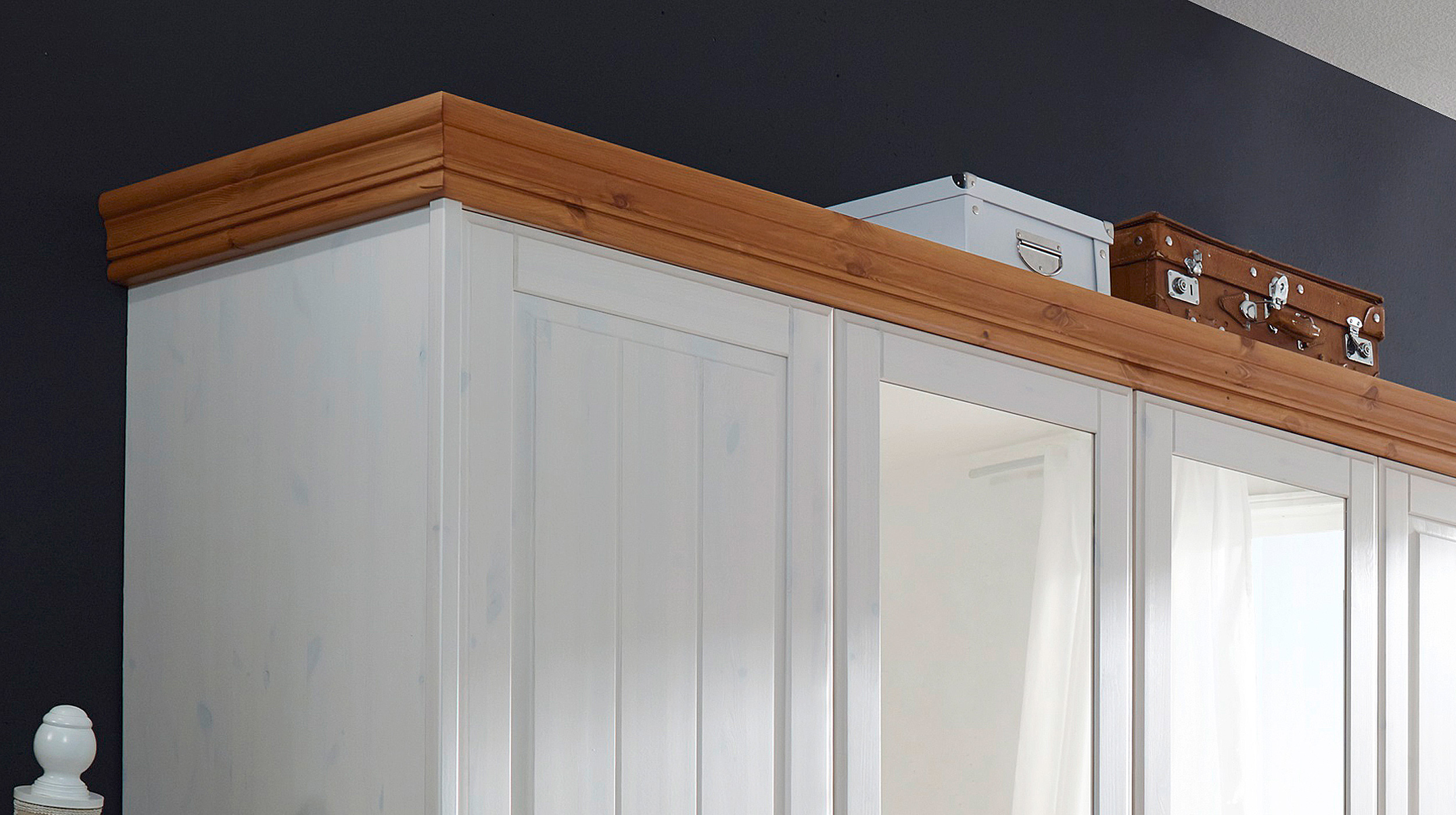 Kleiderschrank Spiegel - Kiefer Massivholz weiß - 255 cm - MATILDA