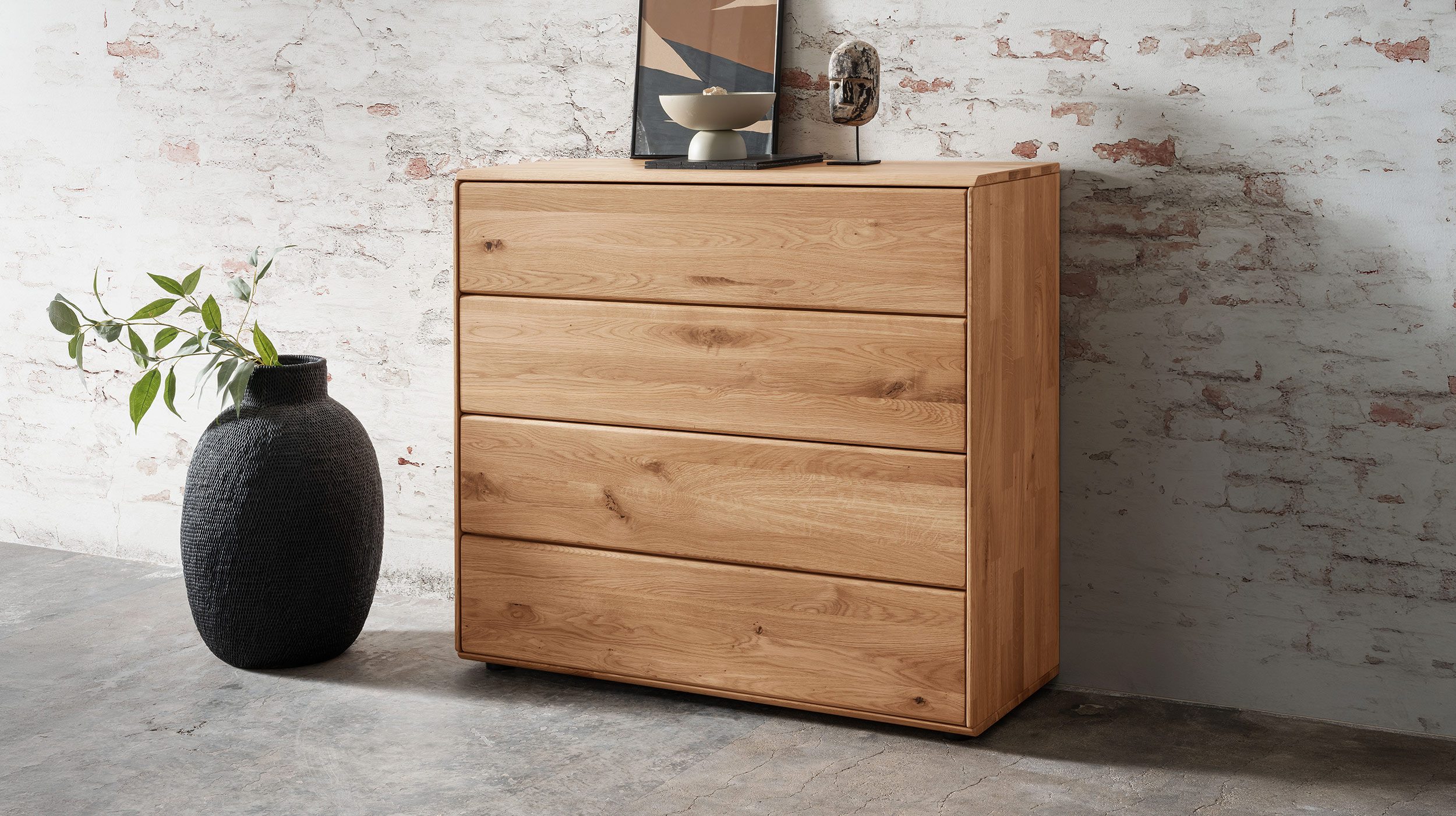 Kommode mit 4 Schubladen Wildeiche massiv geölt 100 cm - SKOV 