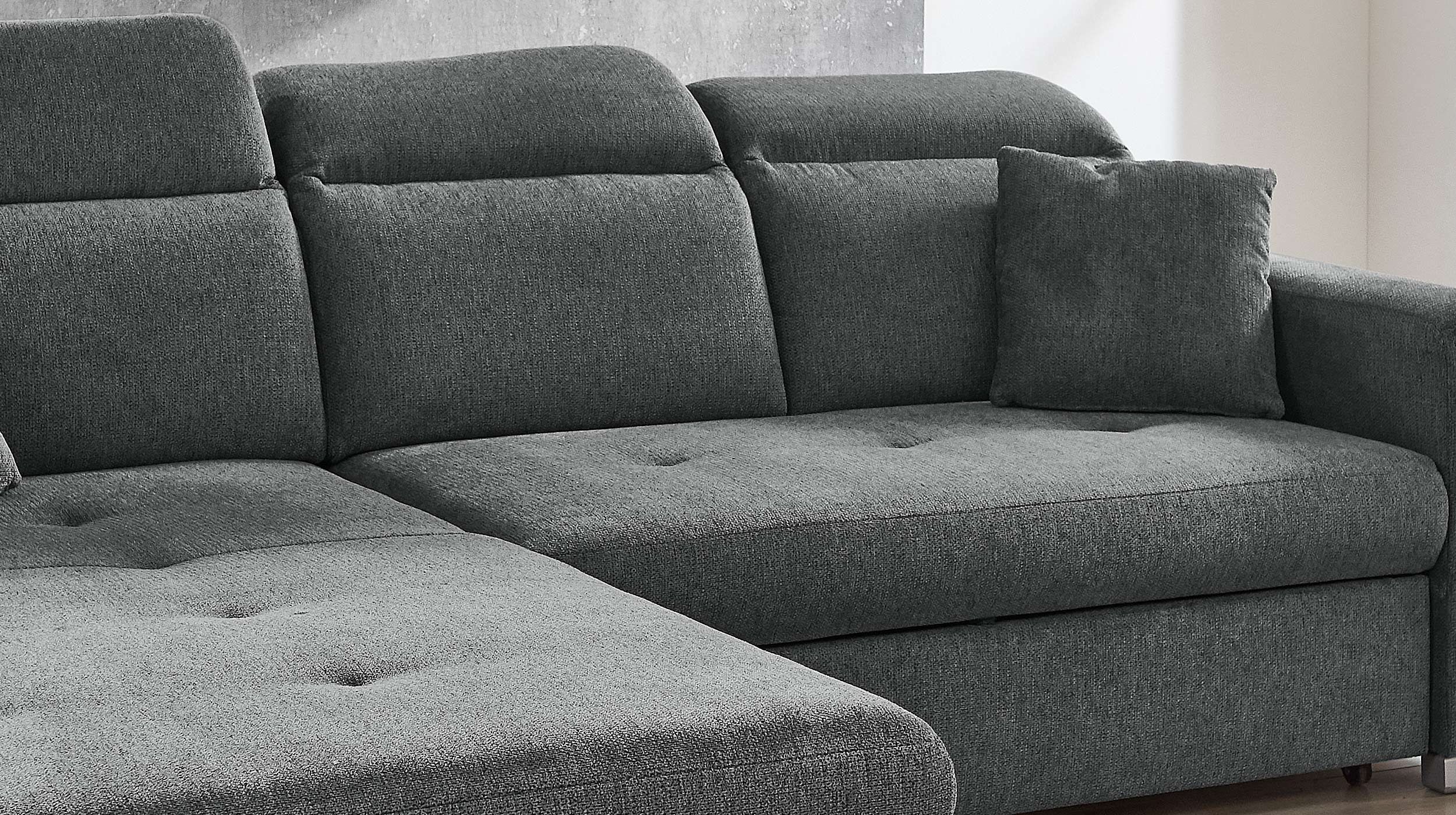 Ecksofa mit Schlaffunktion grau Bettkasten 244 cm - SIGNUM