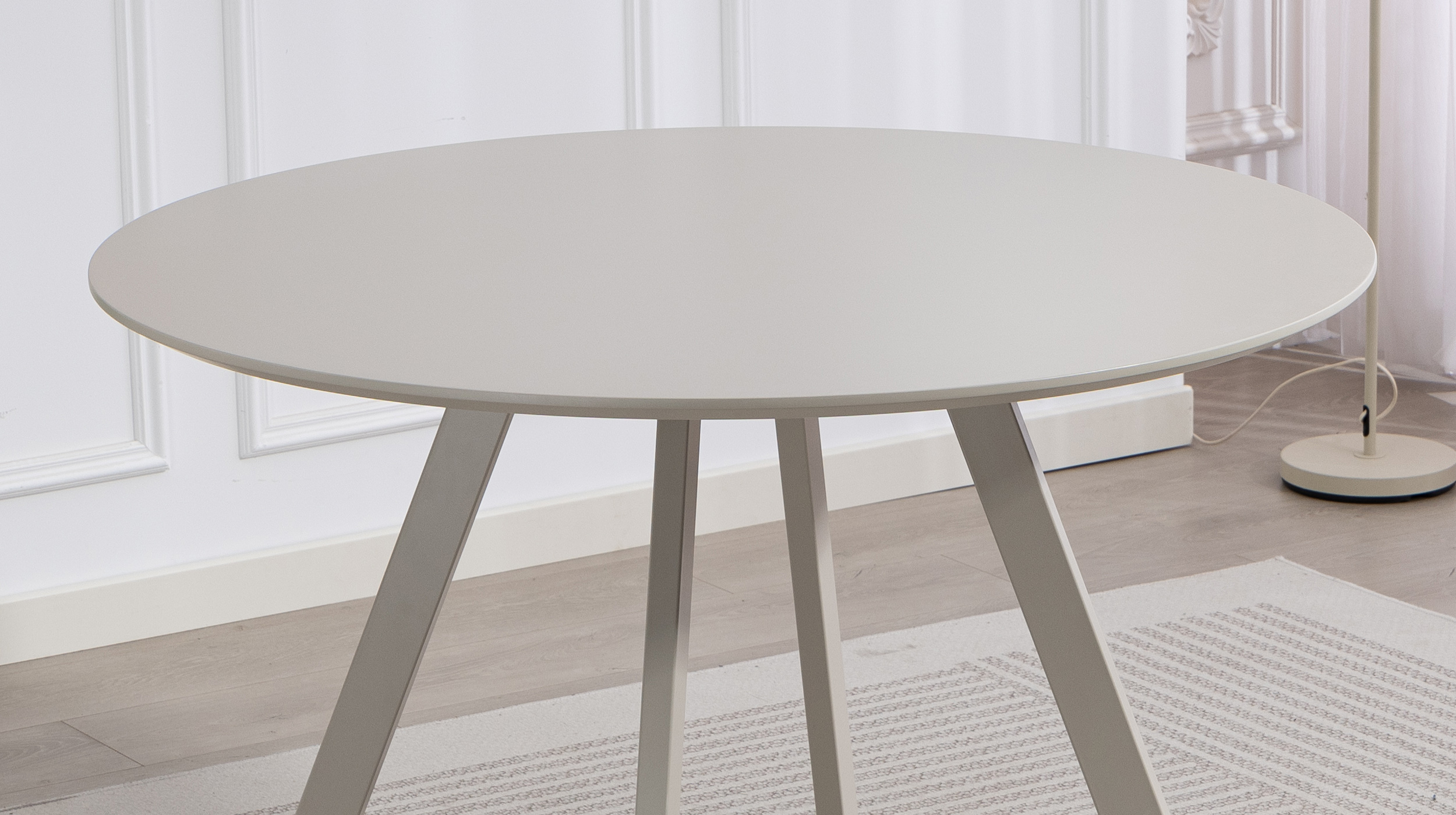 Esstisch rund 120 cm beige Metallgestell - PINA