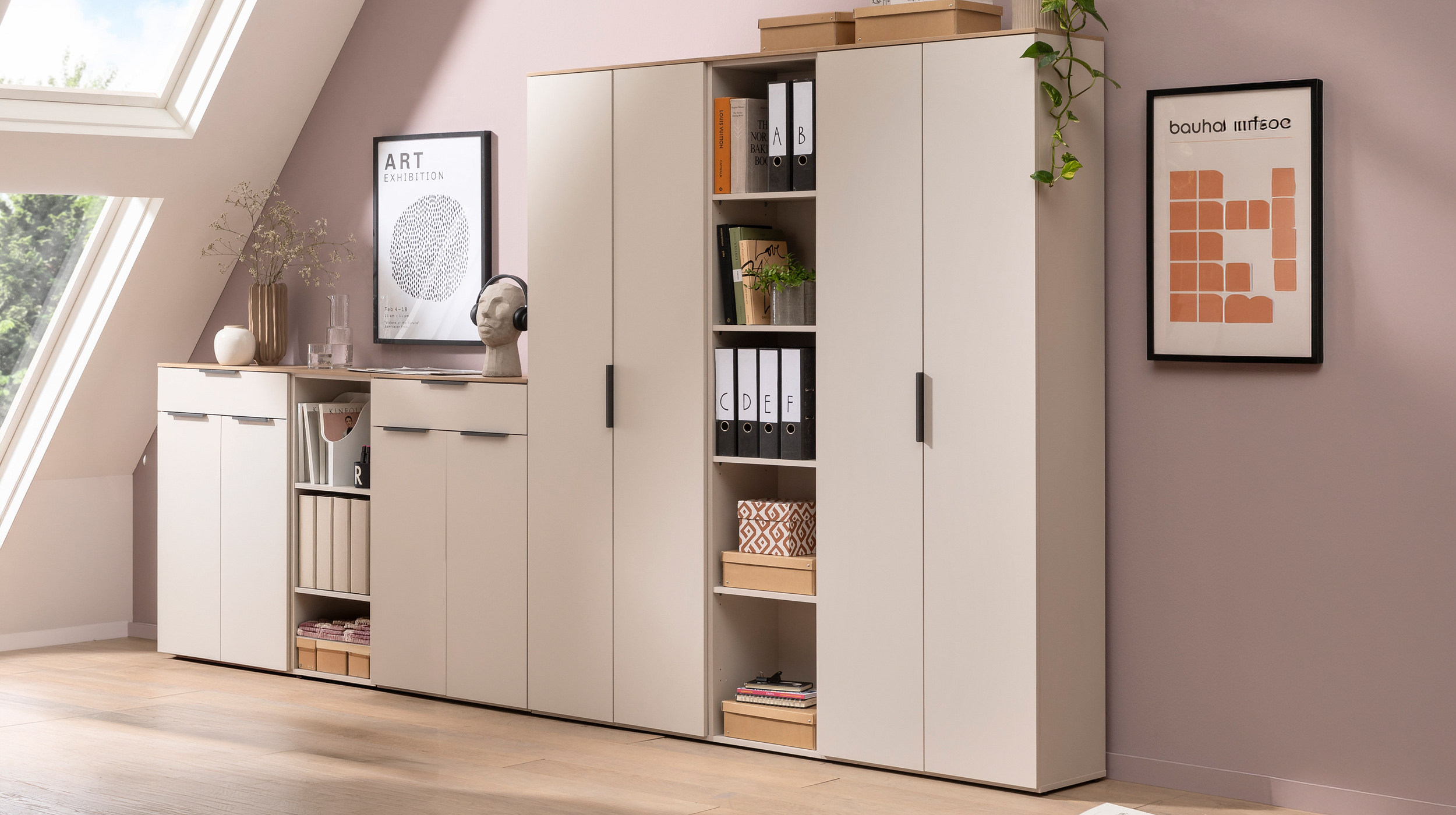 Mehrzweckschrank beige Artisan Eiche 69 x 202 cm - SYNOS