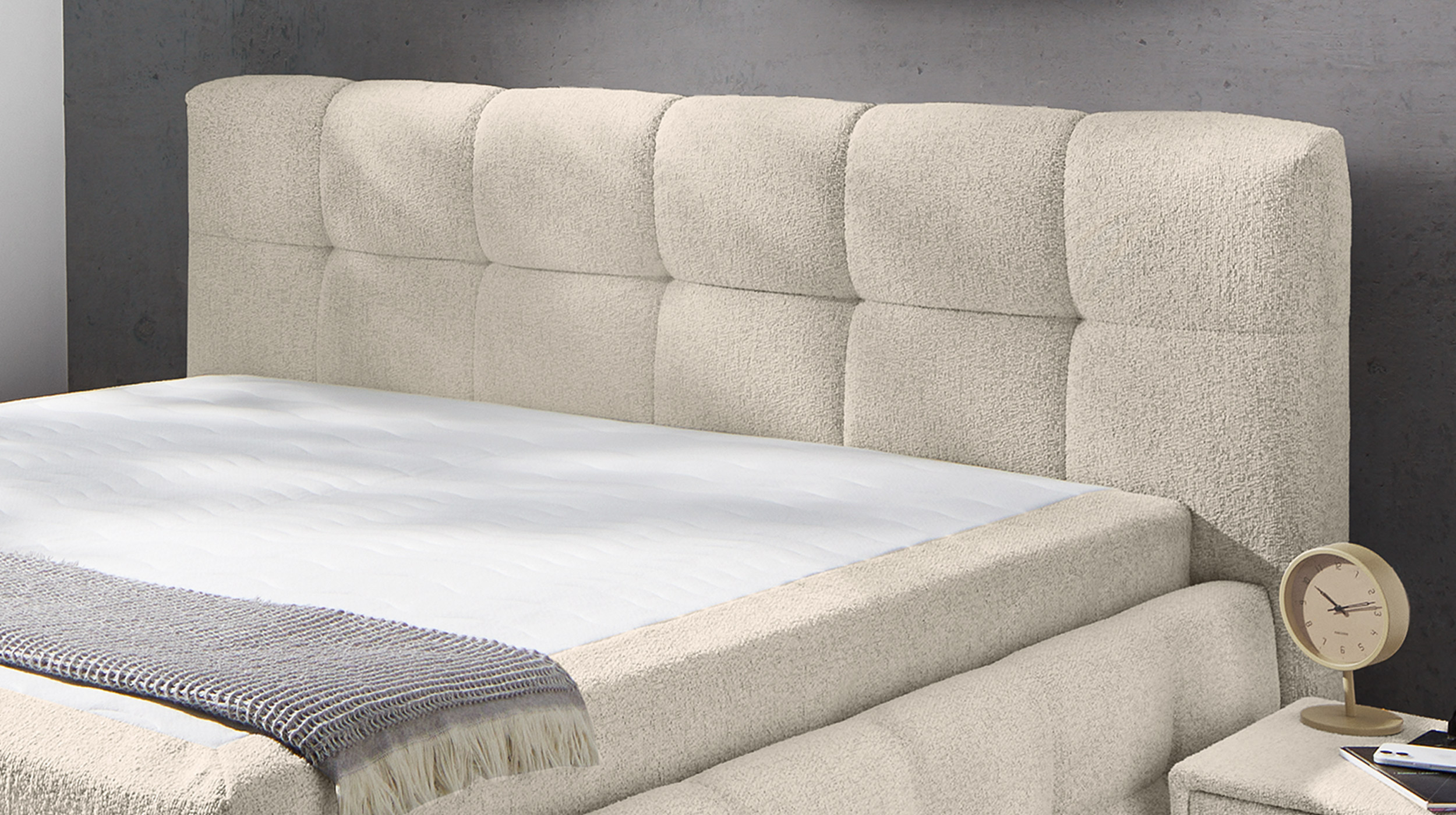 Polsterbett 180 x 200 cm Stoffbezug beige - LUCY