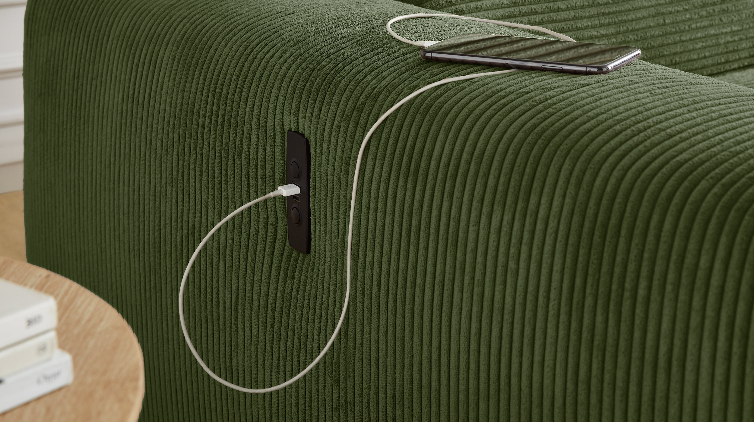 Ecksofa Cord elektrisch ausfahrbar grün 277 cm - SLIDER