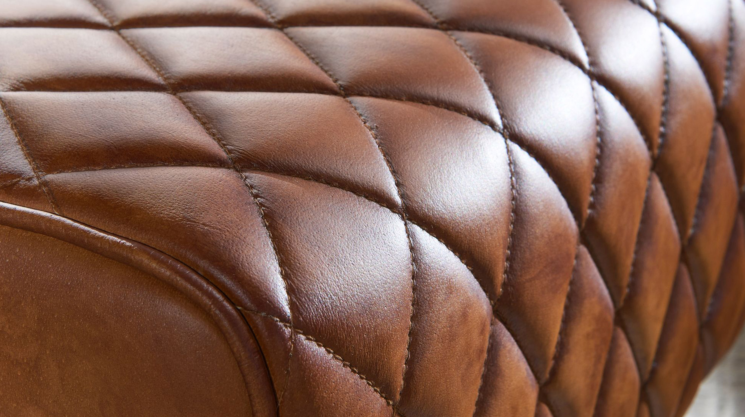 Sitz- & Fußhocker Echtleder braun - Mango massiv lackiert - RIST