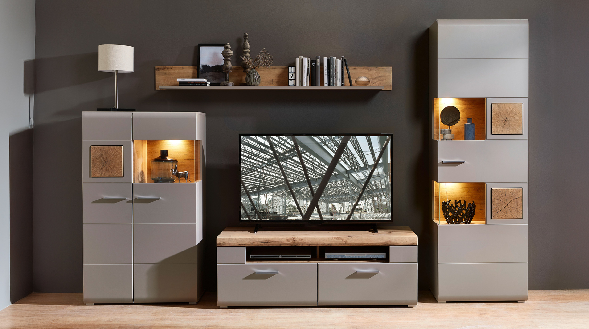 Wohnwand grau - Eiche 325 cm - LED-Beleuchtung - FUN PLUS