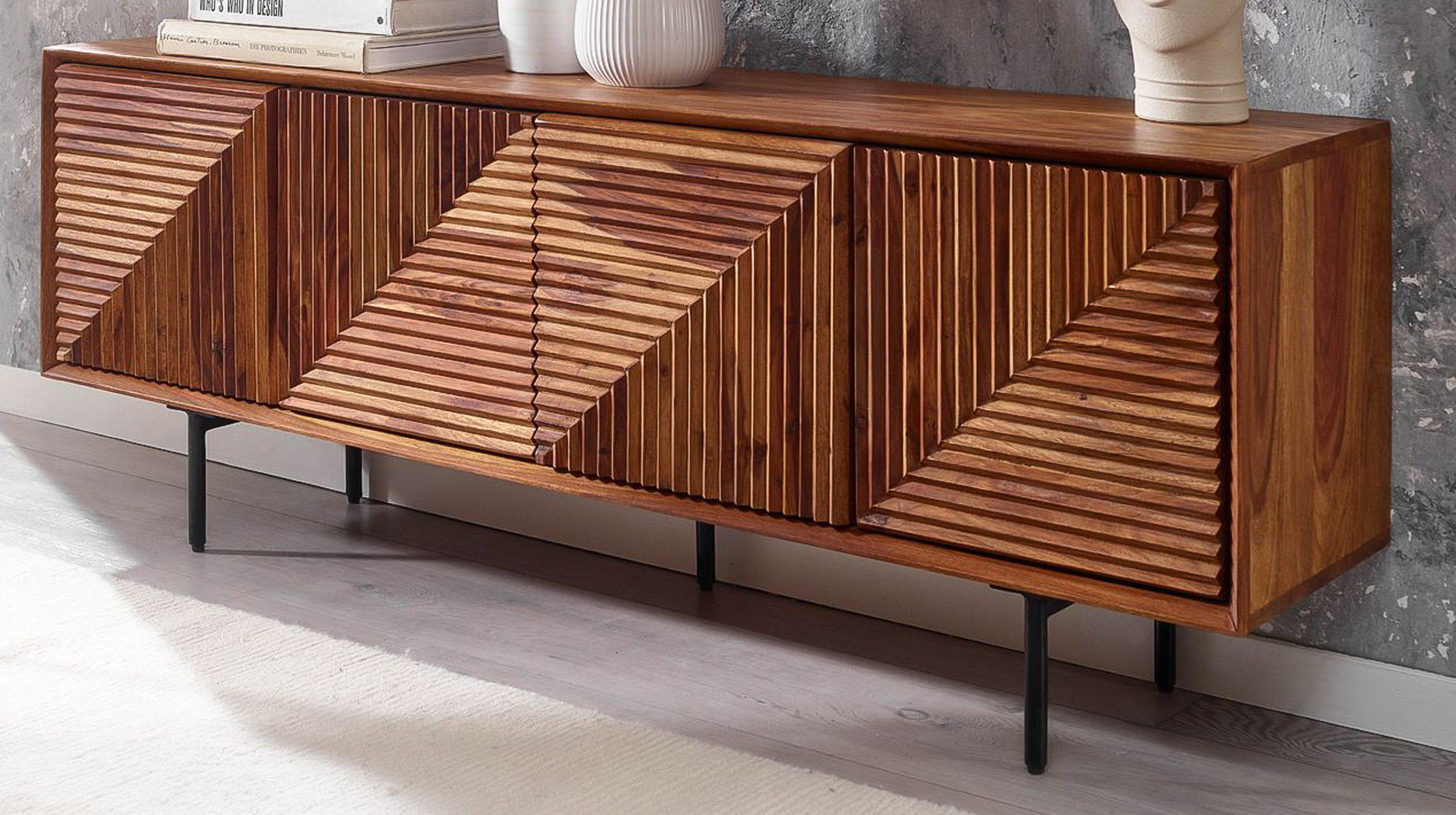 TV - Lowboard Sheesham massiv gebeizt 140 cm - TV-Board - DAINA