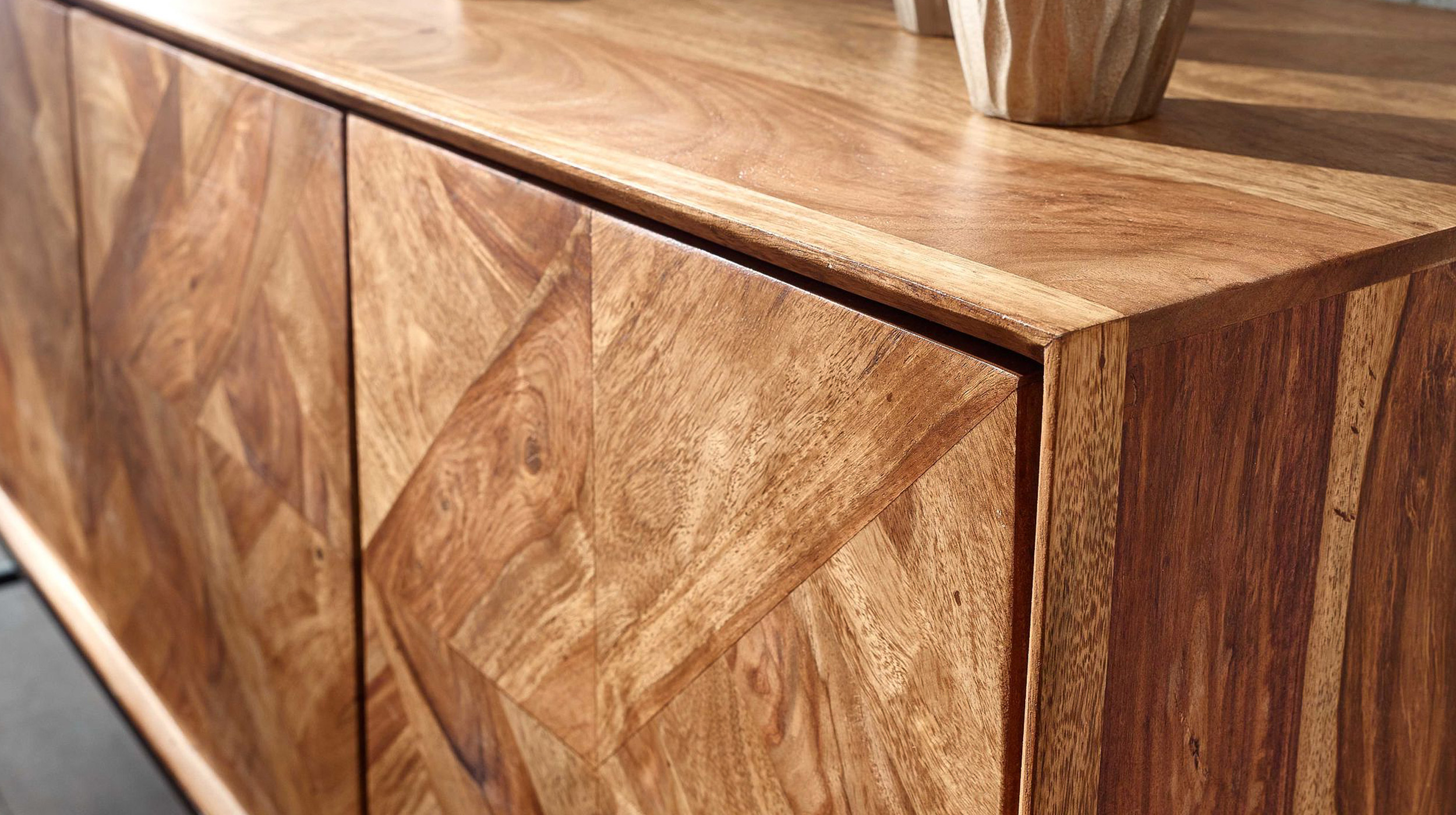 Sideboard Sheesham massiv gebeizt 123 cm - 3-türig - SIGRID