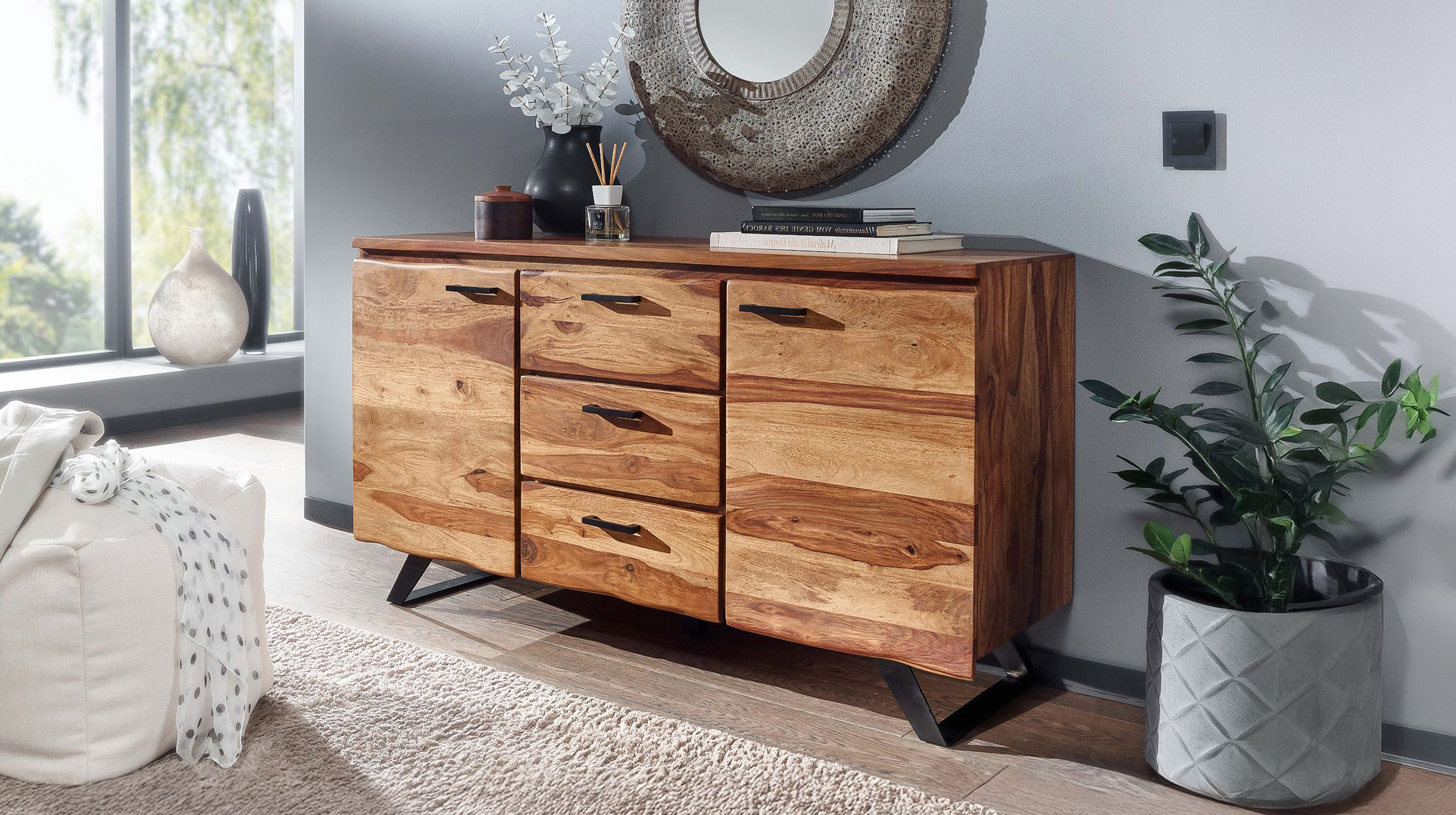 Sideboard mit 3 Schubladen Sheesham massiv gebeizt 145 cm - VINNAN