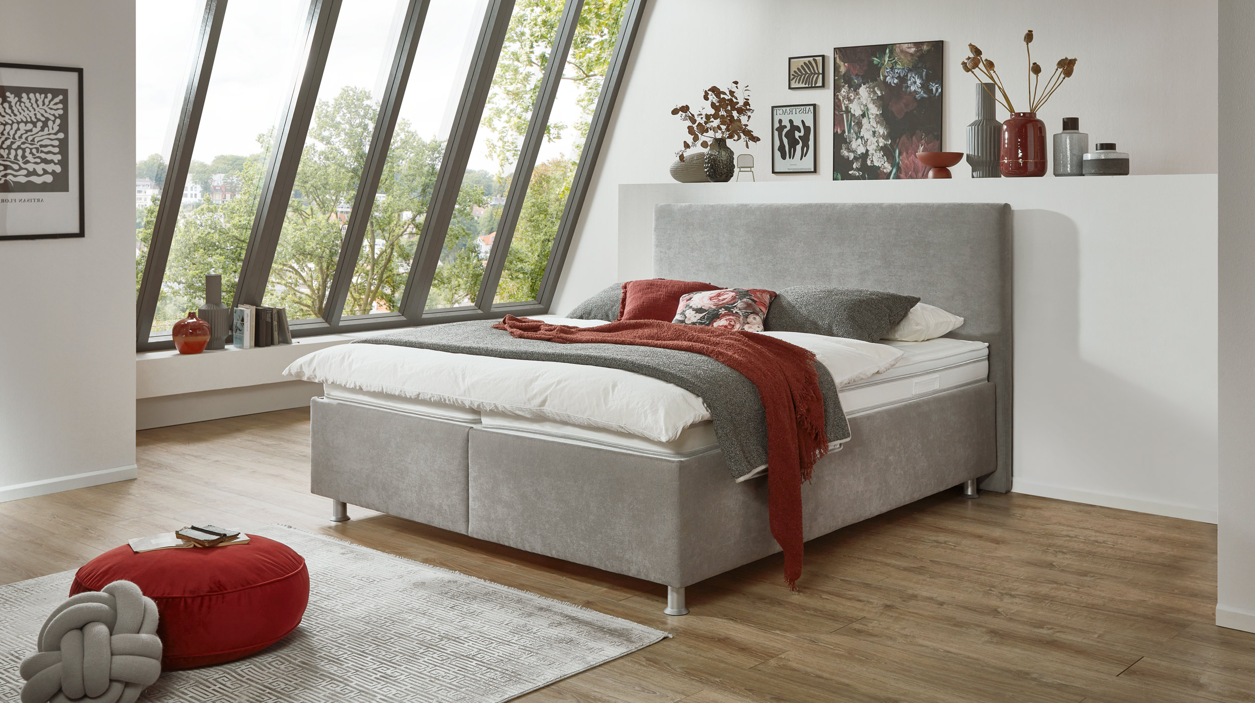 Boxbett 200 x 200 cm mit Bettkasten grau Microfaser - AVOLA 