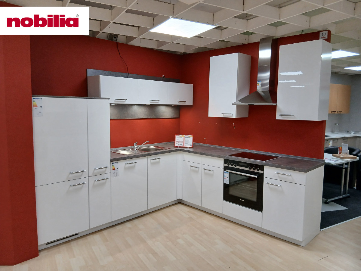 Eckküche 275 x 255 cm - mit Geräte - Küchenfronten Hochglanz - FLASH