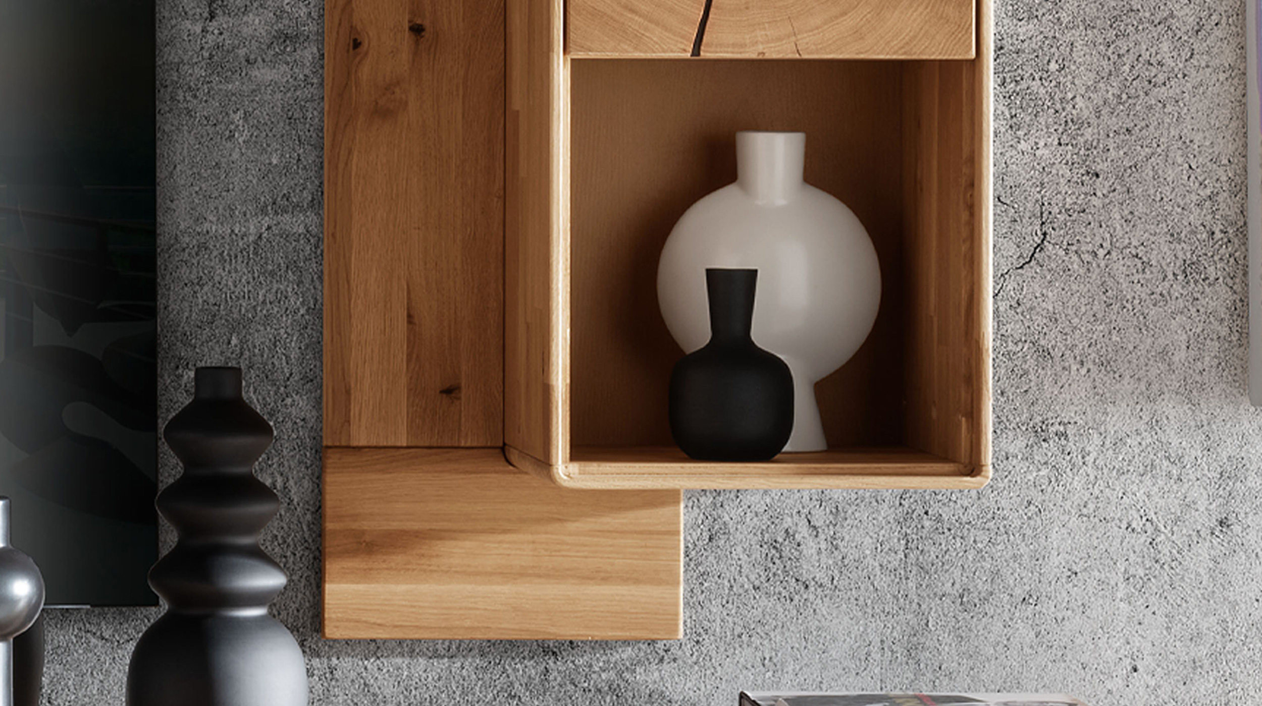 Wandboard Wildeiche massiv geölt - montiert - 104 cm - TORVEN