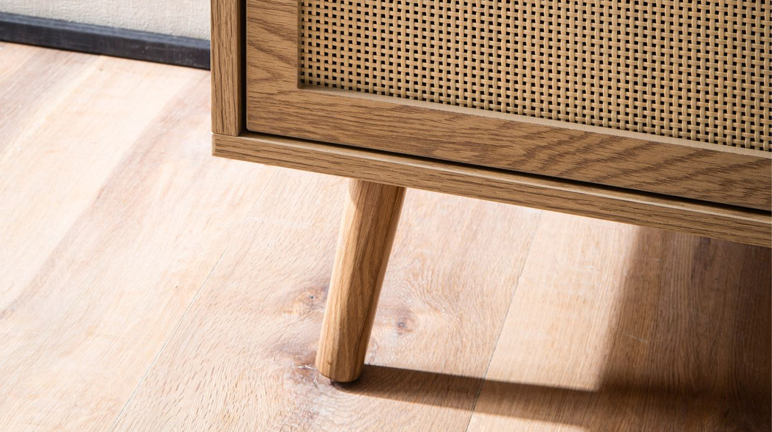 TV - Lowboard Eiche teilmassiv - Rattan 120 cm - RATVAN