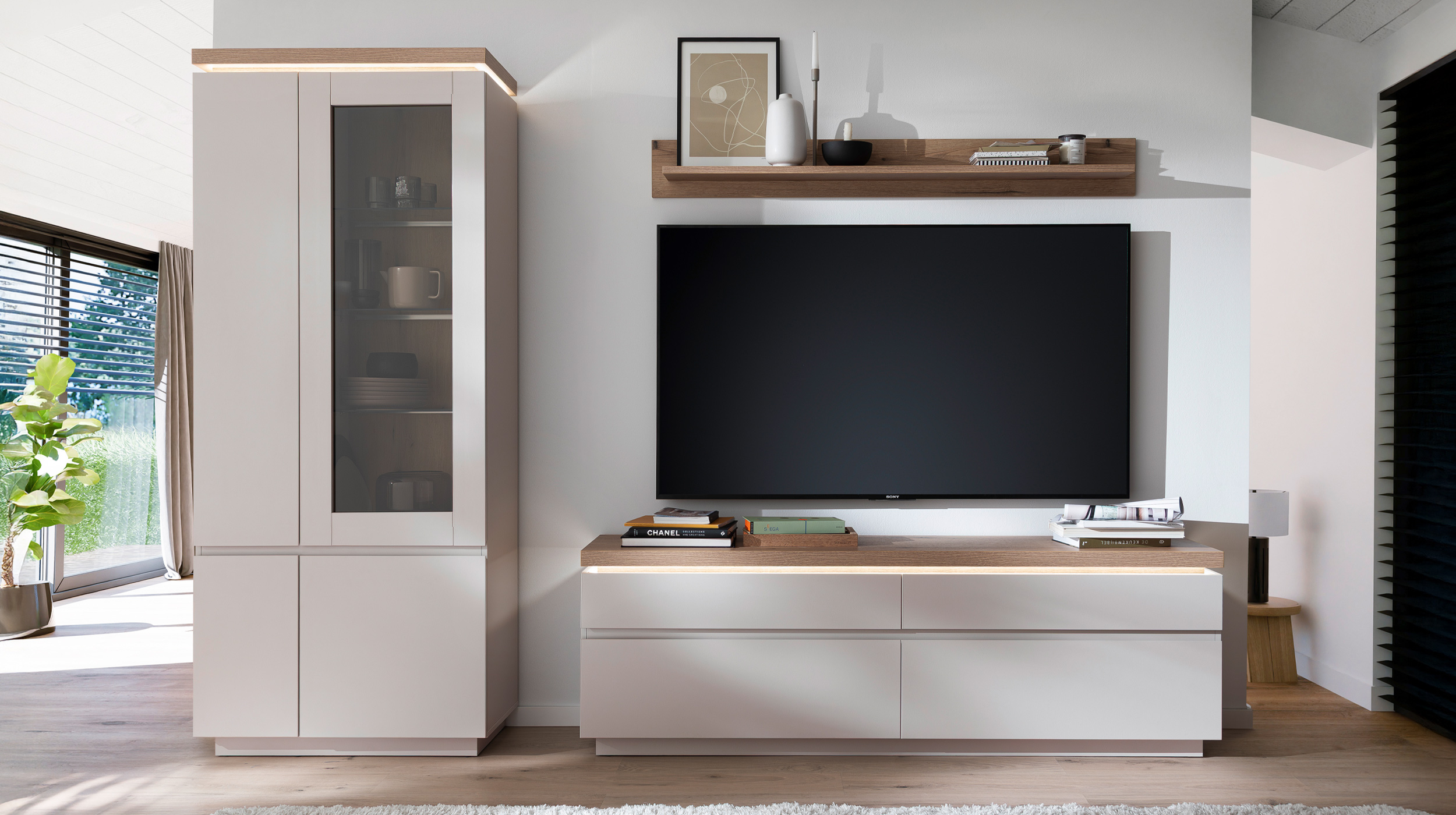 Wohnwand Evoke Eiche 278 cm - LED-Beleuchtung - REMOLINO 