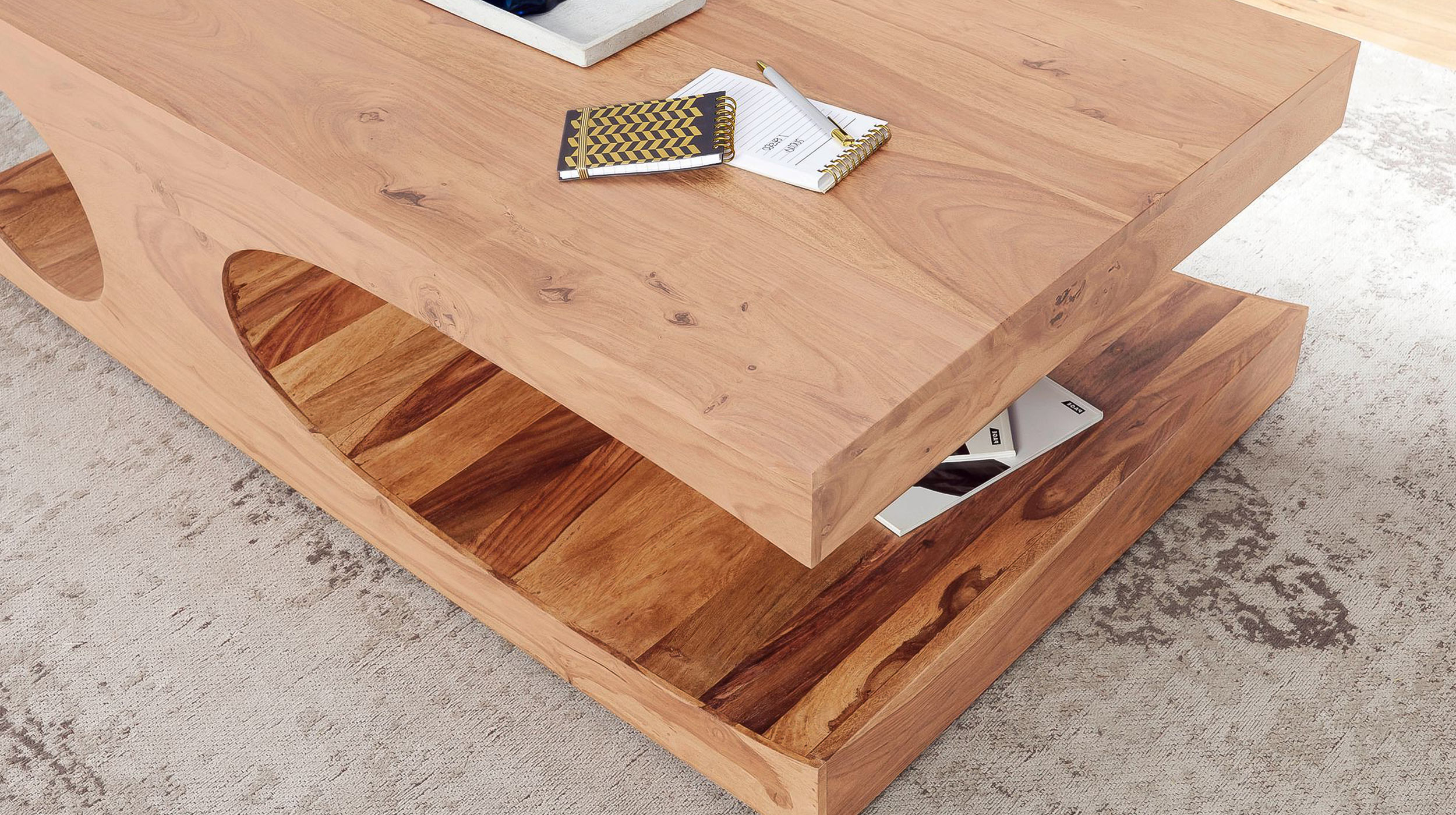 Couchtisch Akazie massiv lackiert 118 x 70 cm - SKARN