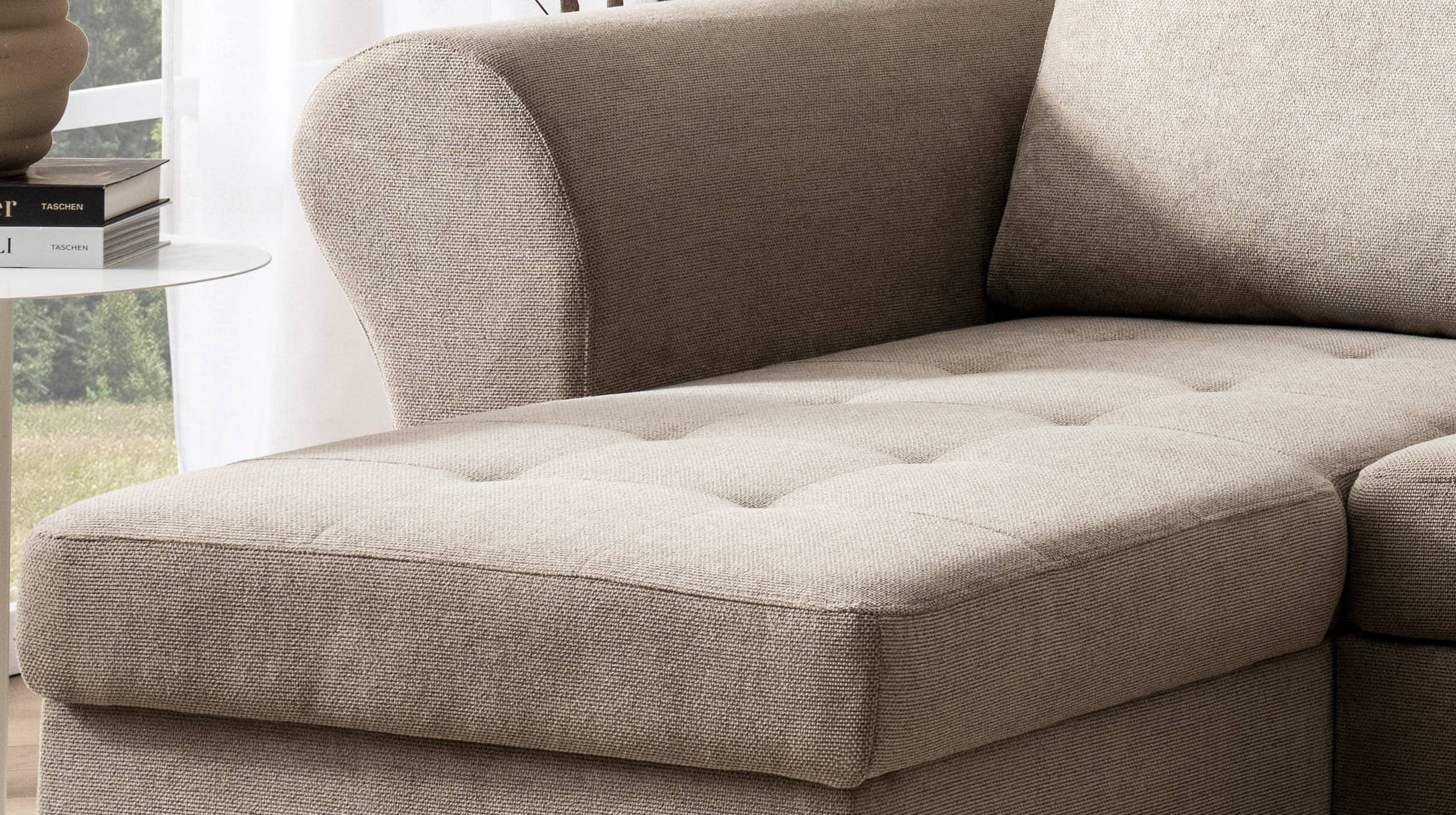 Ecksofa mit Schlaffunktion beige Bettkasten 260 cm - LASSE