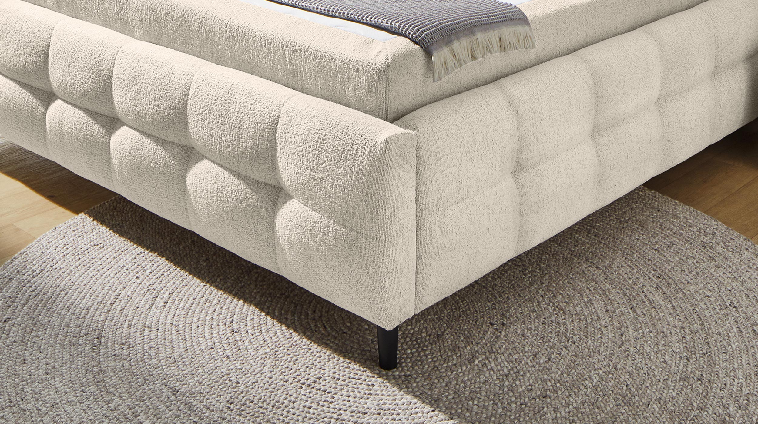 Polsterbett 180 x 200 cm Stoffbezug beige - LUCY