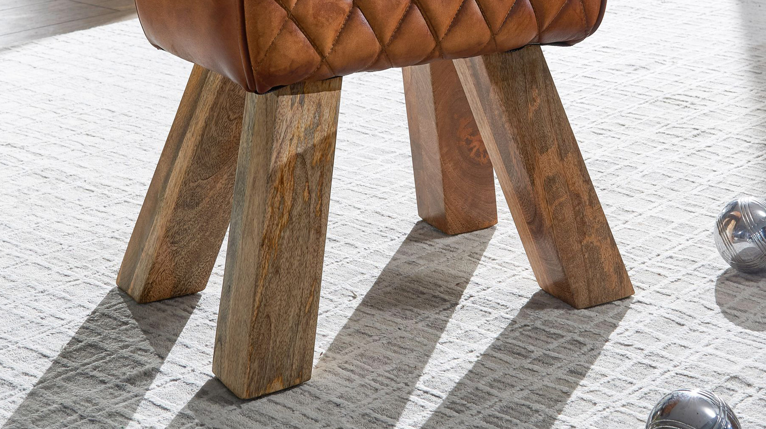 Sitz- & Fußhocker Echtleder braun - Mango massiv lackiert - RIST