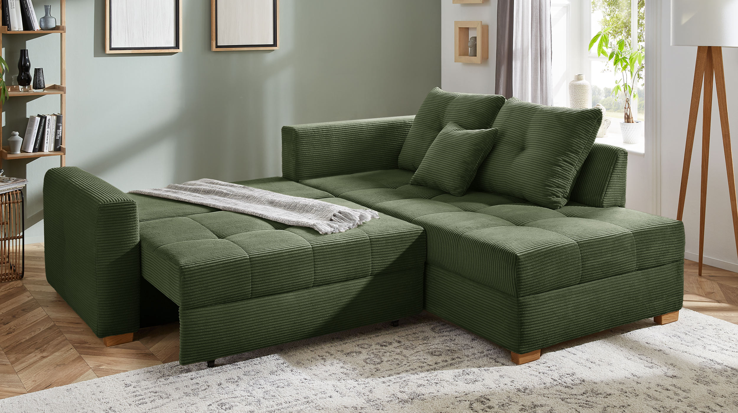 Ecksofa Cord grün - Schlaffunktion Bettkasten 228 cm - HEIDELBERG