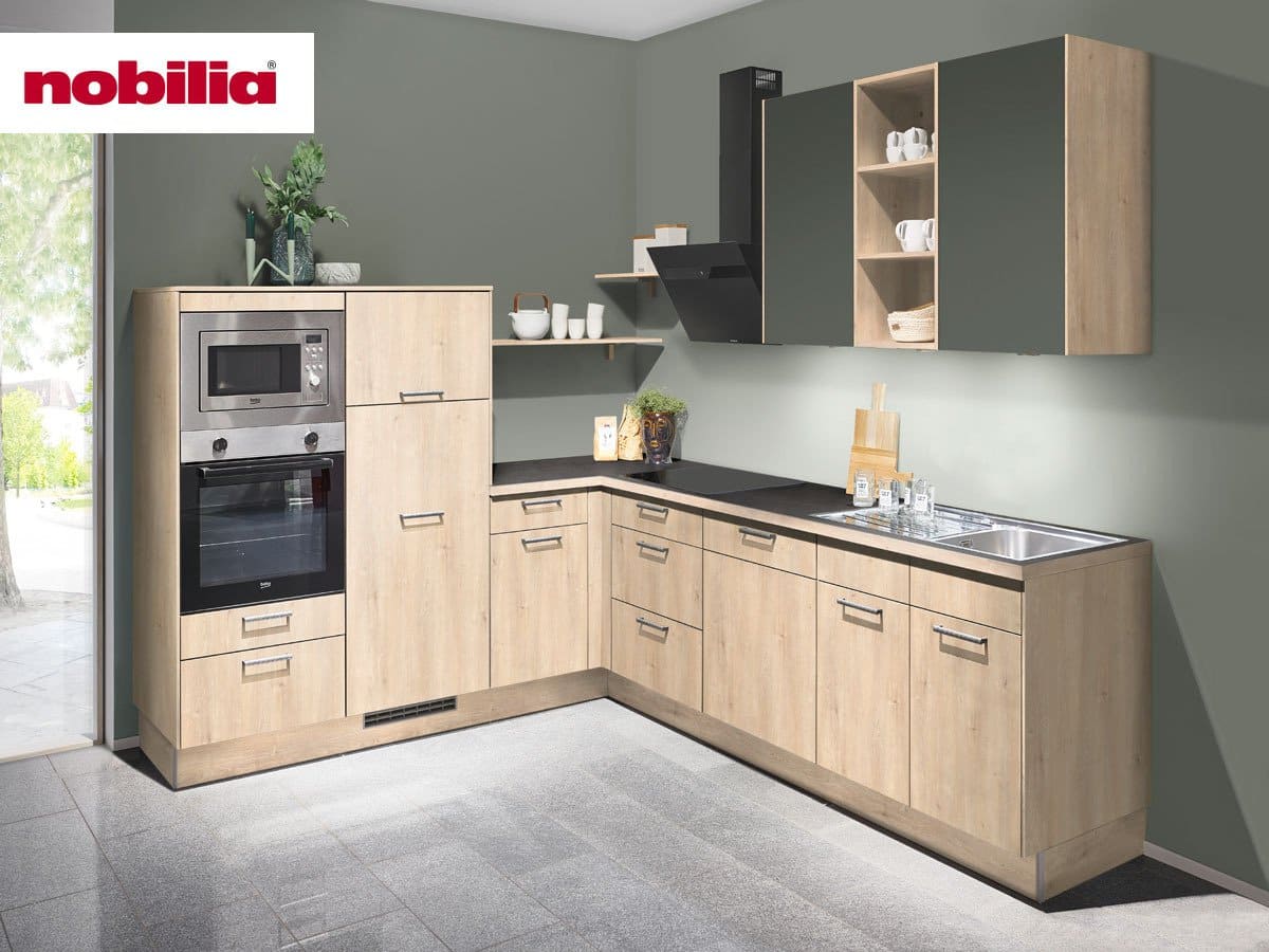 Eckküche 250 x 300  cm - mit Geräten - Küchenfronten Lack matt - NATURA