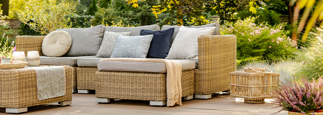 Lounge-Ecke im Garten gestalten - Urlaubsfeeling zu Hause genießen