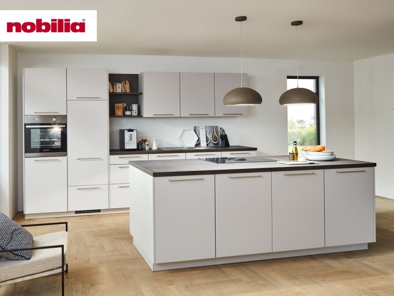 Inselküche 360 + 245 x 300 cm - mit Geräten - Küchenfronten Lack matt - FASHION