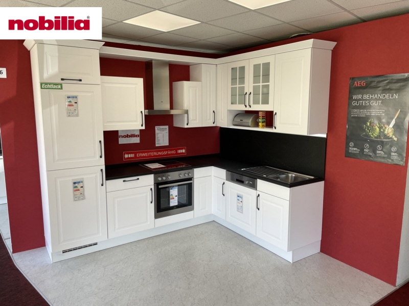 Eckküche  ca. 270 x 200 cm - mit Geräten - Küchenfronten matt - SYLT